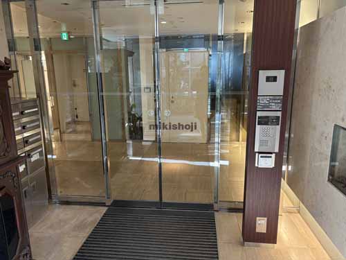 九段北の瑞鳥ビル エントランス2