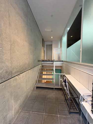 神田駿河台・神田猿楽町のＵＺビル エレベーターホール1
