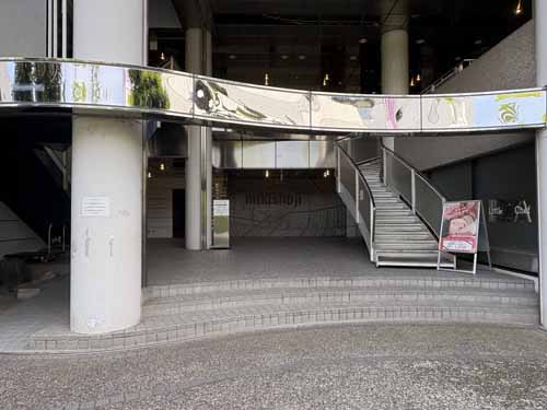 美浜区の和紅ビル エントランス1