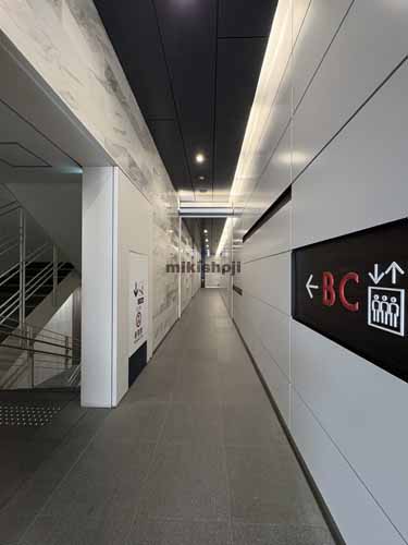 ＮＥＷＮＯ・ＧＳ新宿 エントランス1