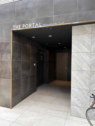 小伝馬町・大伝馬町のTHE PORTAL Nihombashi East エントランス1