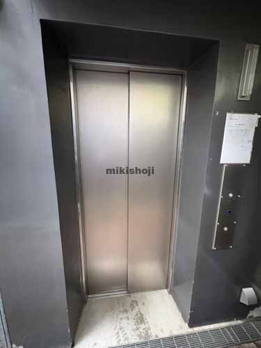 南青山のＡＲＩＳＴＯ南青山 エレベーターホール1