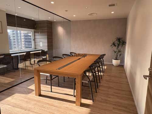 内藤町・大京町・左門町のグランファースト新宿御苑 セットアップ室内1