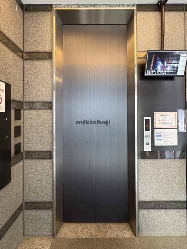 西五反田のリードシー目黒不動前ビル エレベーターホール2