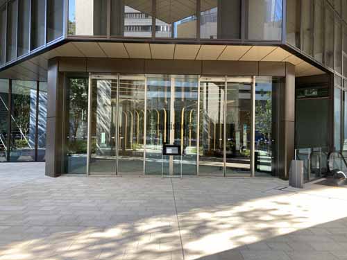 赤坂トラストタワー エントランス2