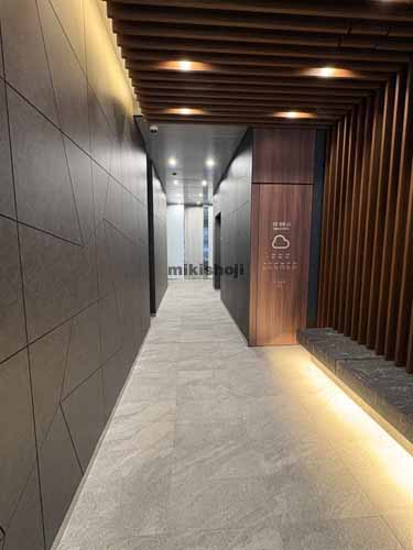 八丁堀のキューブワン八丁堀 エントランス1