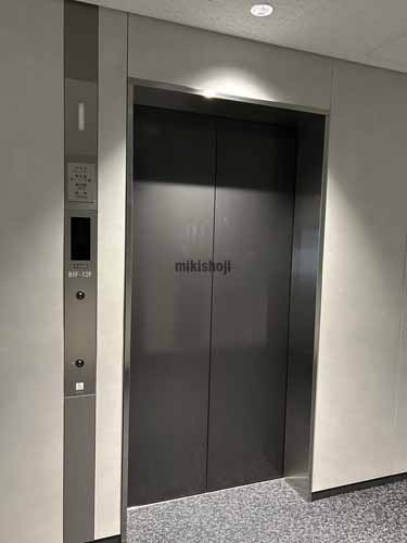 中央区のネクストサイト千葉ビル エレベーターホール1