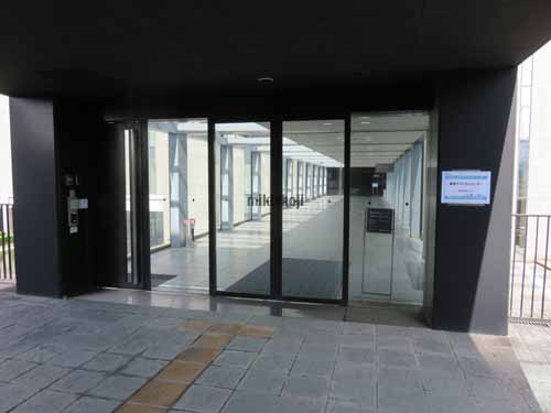 美浜区の幕張テクニカルセンター エントランス1