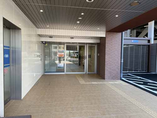 所沢市のコネクト所沢 エントランス2