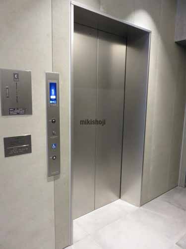 九段北のミナト九段下ビル エレベーターホール2