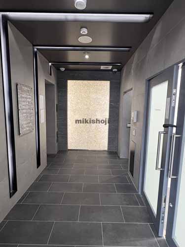 麹町トーセイビル エントランス1