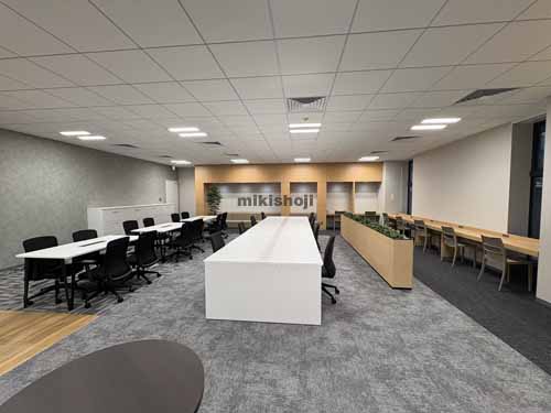 紀尾井町の明治薬科大学　剛堂会館 セットアップ室内2