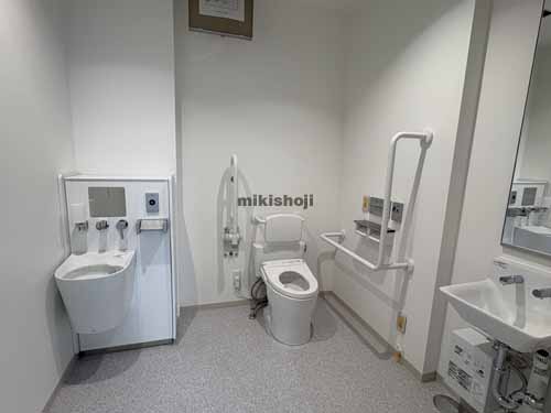 新宿東栄ビル 水回り1