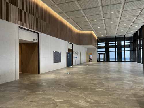 浦安市のプライムタワー新浦安 エントランス1