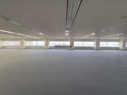 千葉ポートスクエア 貸室内1