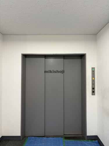 多摩センタートーセイビル エレベーターホール1